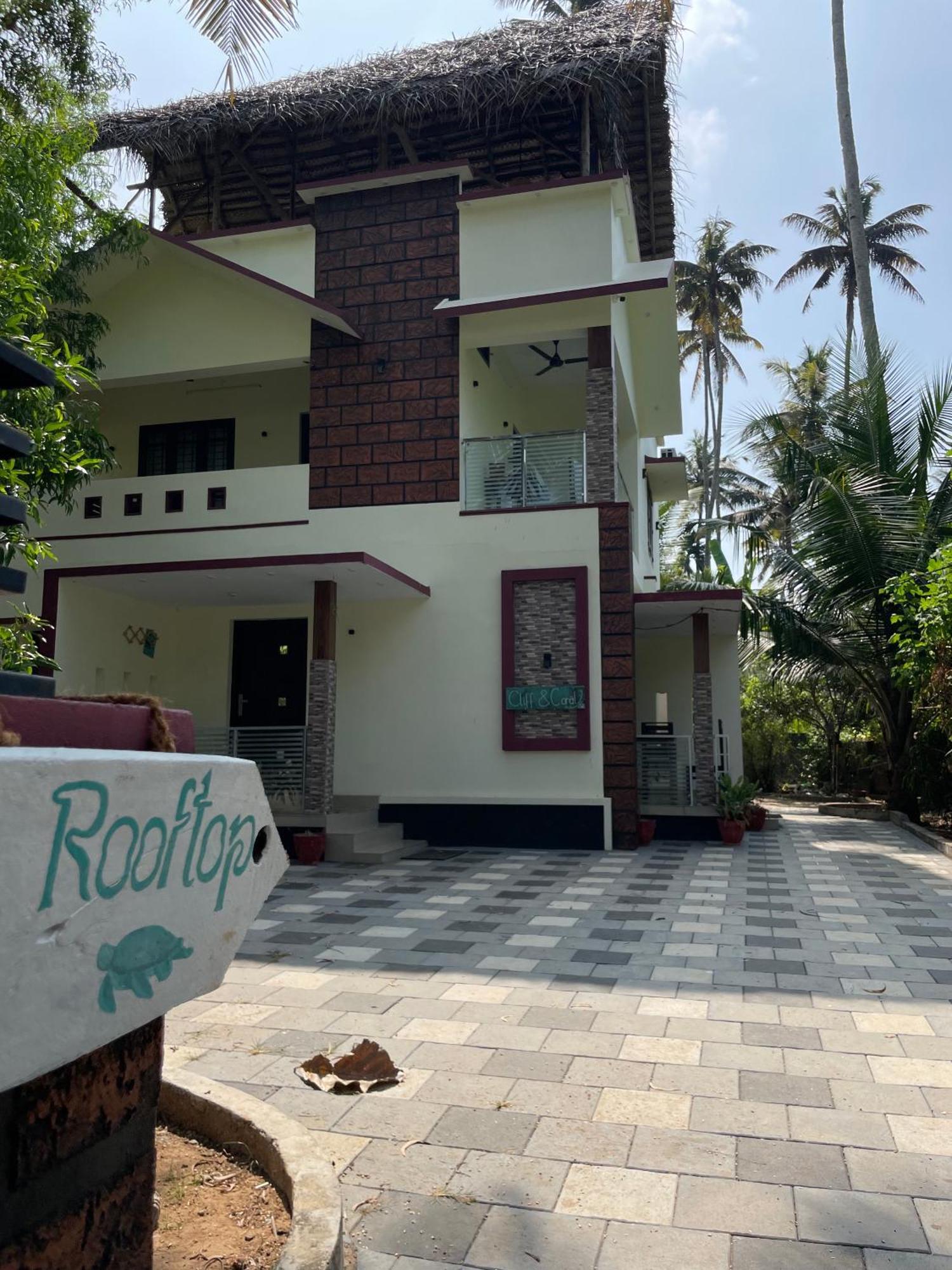 Cliff & Coral Hostel Varkala Buitenkant foto