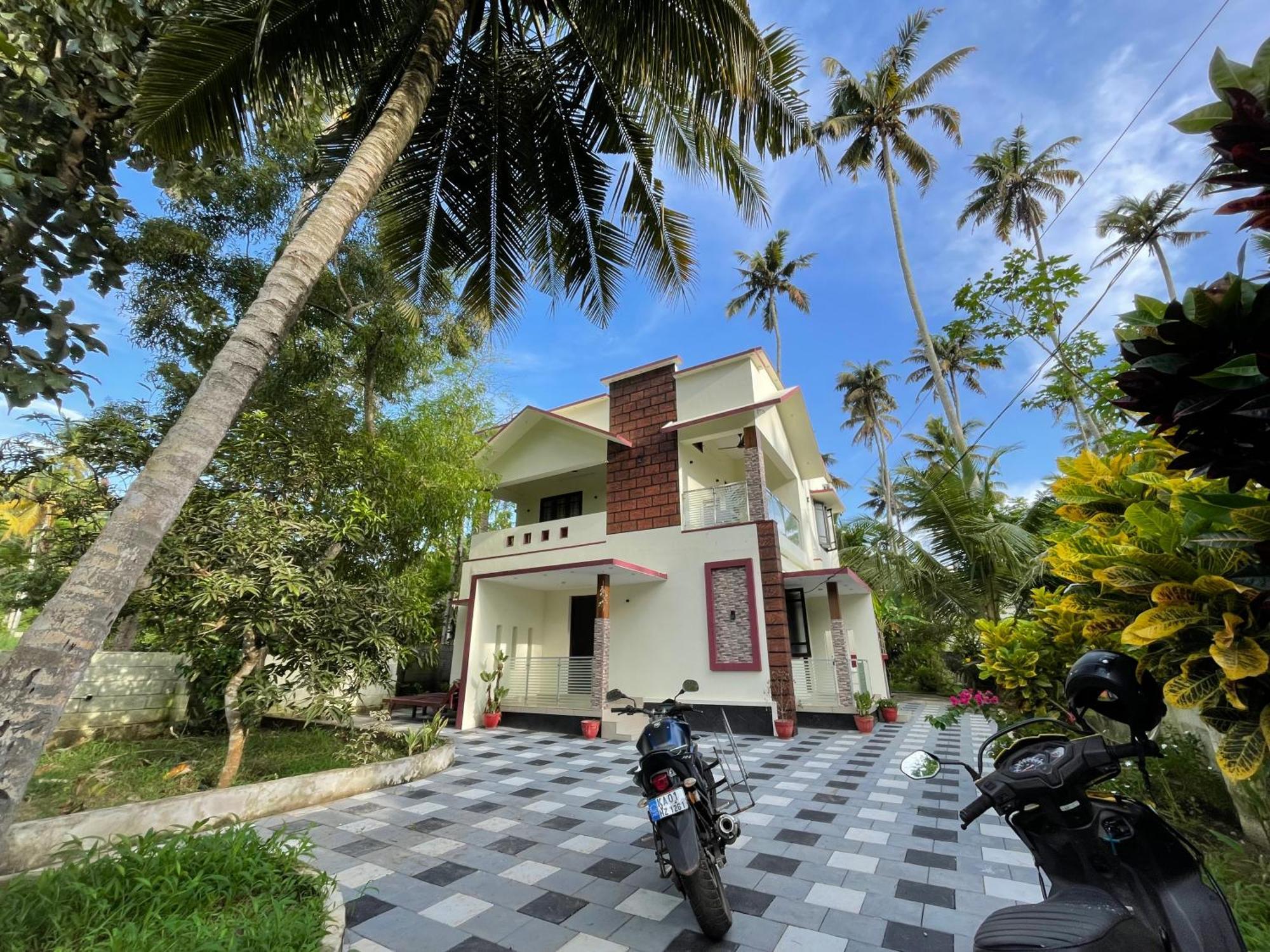 Cliff & Coral Hostel Varkala Buitenkant foto